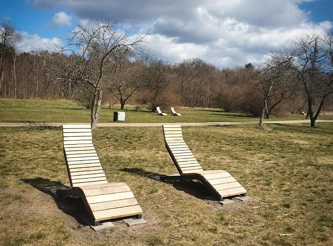 Jls Z Parkingiem Przy Plaży